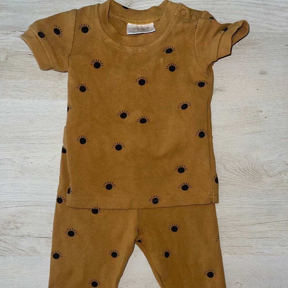 Mebie Baby Two Piece Set, Suns 6-12M